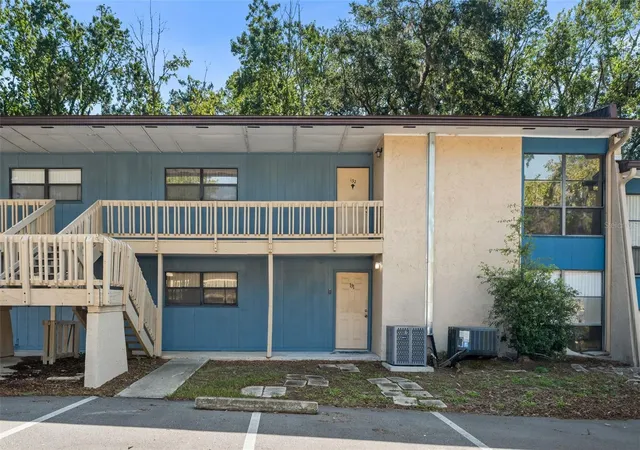 1st image of 2811 Sw Archer Rd #P131, Gainesville, FL 32608 | MLS# GC542055
