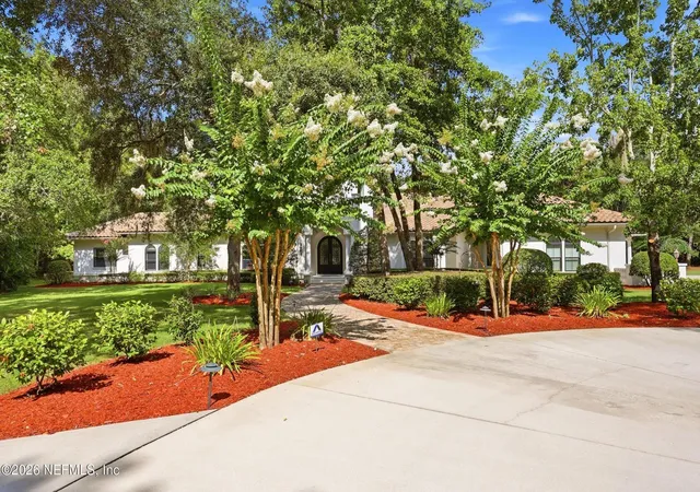 Photo 1 of Mansion for sale at 3260 County Rd 209, Green Cove Springs, FL 32043 | MLS# O6426166 | Listing updated on 2026-07-20