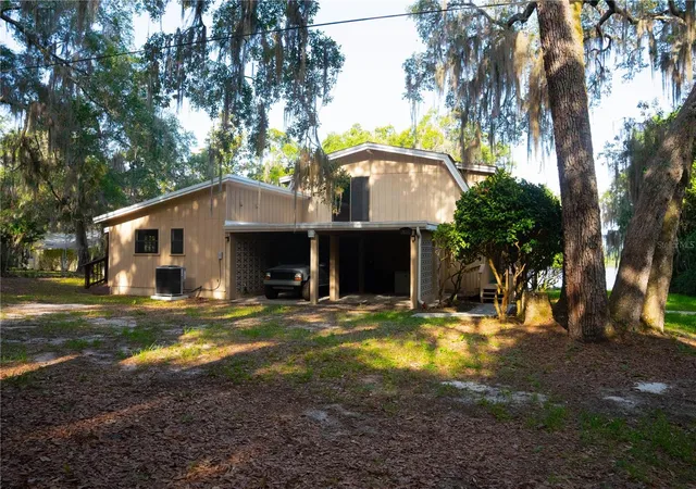 1st image of 122 Cowpen Ln, Hawthorne, FL 32640 | MLS# GC542056