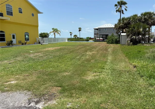 Photo 3 of Land for sale at 0 Seaview Blvd, Hudson, FL 34667 | MLS# W7887762 | Listing updated on 2026-09-16