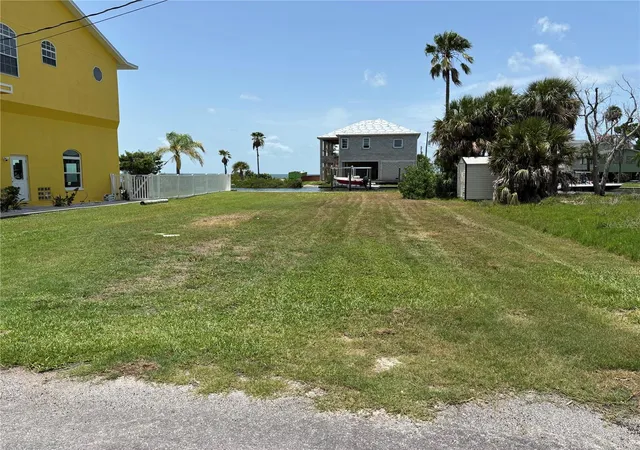 Photo 4 of Land for sale at 0 Seaview Blvd, Hudson, FL 34667 | MLS# W7887762 | Listing updated on 2026-09-16