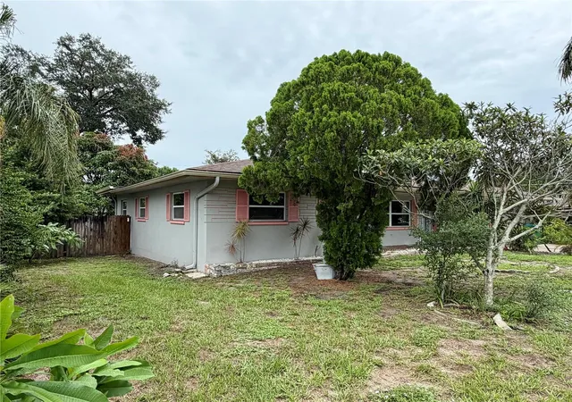 4th image of 1513 S Keene Rd, Clearwater, FL 33756 | MLS# TB8530408