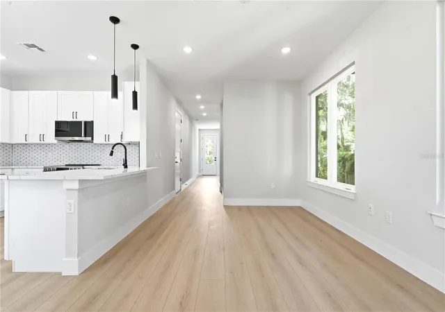 4th image of 1236 Virginia Dr, Orlando, FL 32803 | MLS# O6426183