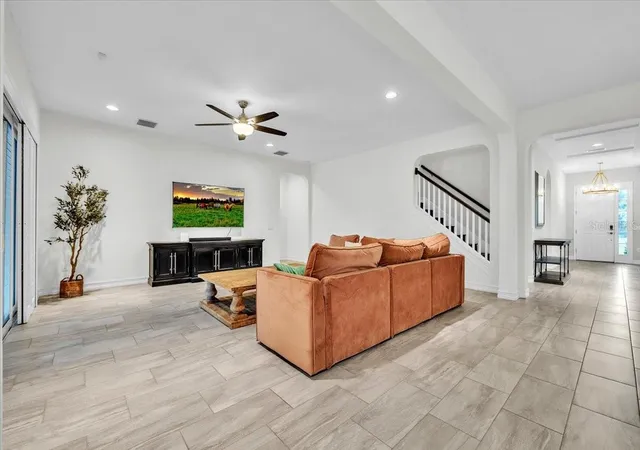 4th image of 17923 Barn Close Dr, Lutz, FL 33559 | MLS# C7528530