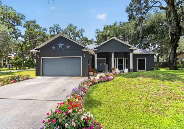 Photo 1 of Single family home for sale at 1260 Pecan St, Kissimmee, FL 34744 | MLS# O6426199 | Listing updated on 2026-09-20