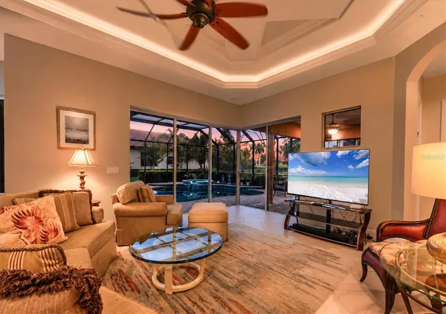 Photo 4 of Single family home for sale at 6806 Dominion Ln, Lakewood Ranch, FL 34202 | MLS# A4700380 | Listing updated on 2026-08-11