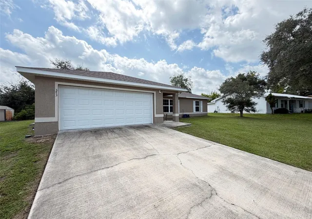 Photo 2 of Single family home for sale at 3737 Sw 150th Loop, Ocala, FL 34473 | MLS# O6426207 | Listing updated on 2026-07-23