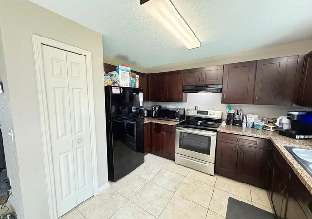 Photo 4 of Single family home for sale at 3737 SW 150th Loop, Ocala, FL 34473 | MLS# O6426207 | Listing updated on 2026-07-23