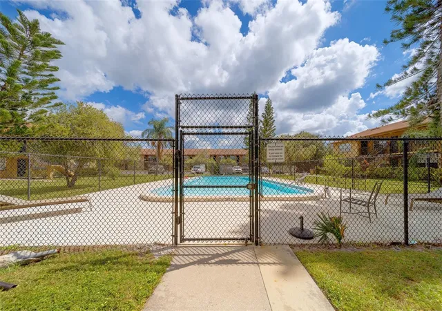 20th image of 2500 Harn Blvd #F12, Clearwater, FL 33764 | MLS# TB8530433