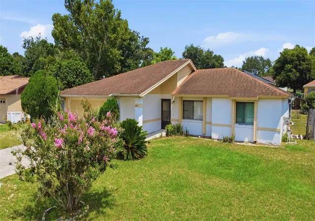 2nd image of 1418 Catalina Blvd, Deltona, FL 32725 | MLS# V4950284