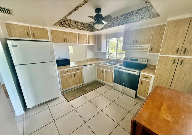 Photo 2 of Condo for sale at 1001 W Eau Gallie Blvd #217, Melbourne, FL 32935 | MLS# TB8530464 | Listing updated on 2026-10-15