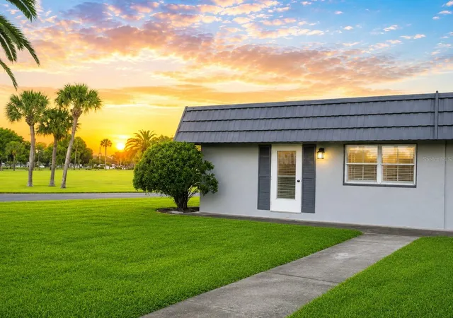 Photo 1 of Sale Pending at 202 Bedford Trl #97, Sun City Center, FL 33573 | MLS# TB8530468 | Listing updated on 2026-09-03