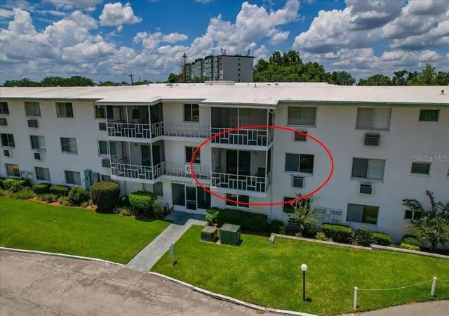 Photo 3 of Condo for sale at 1700 6th Street NW #C24, Winter Haven, FL 33881 | MLS# P4939350 | Listing updated on 2026-08-27