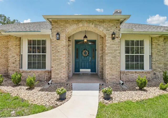 Photo 1 of Single family home for sale at 1616 Regal Cvs Ct, Kissimmee, FL 34744 | MLS# O6426237 | Listing updated on 2026-08-30