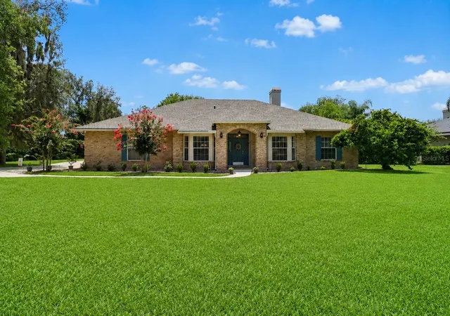 Photo 2 of Single family home for sale at 1616 Regal Cvs Ct, Kissimmee, FL 34744 | MLS# O6426237 | Listing updated on 2026-08-30