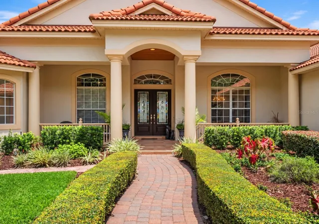 Photo 3 of Single family home for sale at 32516 Hawks Lake Ln, Sorrento, FL 32776 | MLS# O6426244 | Listing updated on 2026-09-23