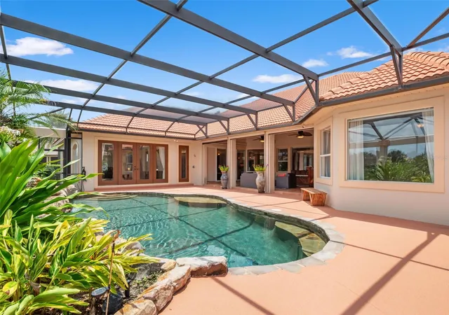 Photo 4 of Single family home for sale at 32516 Hawks Lake Ln, Sorrento, FL 32776 | MLS# O6426244 | Listing updated on 2026-07-31
