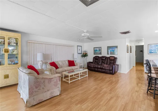 2nd image of 5510 Denmark Dr, Bradenton, FL 34207 | MLS# D6148133