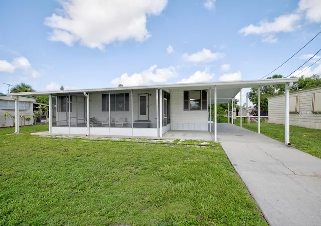 Photo 1 of Manufactured home for sale at 3523 Se 35th Avenue, Okeechobee, FL 34974 | MLS# A4700400 | Listing updated on 2026-09-21