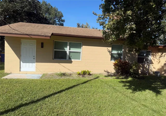 Photo 1 of Single family home for sale at 305 Ann St, Edgewater, FL 32132 | MLS# O6426262 | Listing updated on 2026-09-02