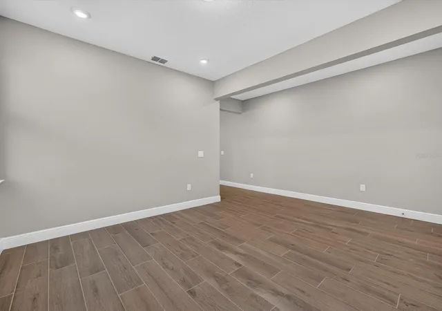 Photo 3 of Single family home for sale at 2292 Bear Peak Rd, Clermont, FL 34715 | MLS# O6426267 | Listing updated on 2026-07-26