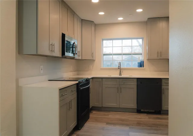 4th image of 503 Apricot Dr, Ocoee, FL 34761 | MLS# O6426274