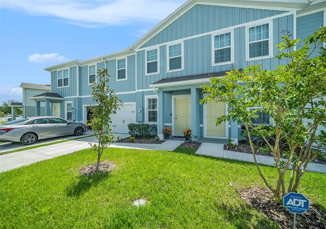 Photo 3 of Townhouse for sale at 12264 Grizzly Ln, New Port Richey, FL 34654 | MLS# TB8530503 | Listing updated on 2026-07-18