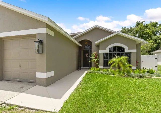 Photo 2 of Single family home for sale at 10551 Magrath Ln, New Port Richey, FL 34654 | MLS# W7887776 | Listing updated on 2026-10-16