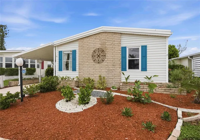 1st image of 162 Bermuda Wy, North Port, FL 34287 | MLS# D6148134
