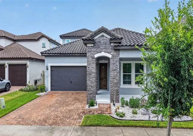 Photo 1 of Single family home for sale at 14681 Seton Crk Blvd, Winter Garden, FL 34787 | MLS# G5115256 | Listing updated on 2026-10-20
