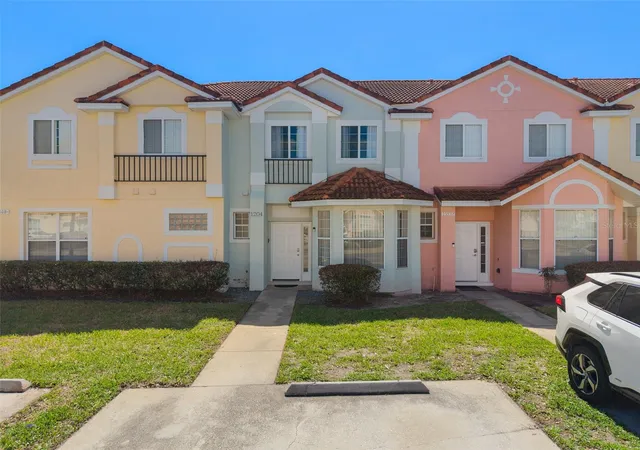 Photo 2 of Townhouse for sale at 1204 S Beach Cir, Kissimmee, FL 34746 | MLS# S5153974 | Listing updated on 2026-09-01