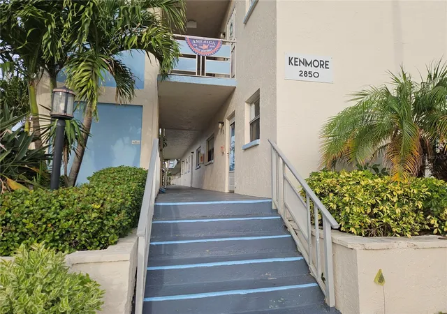 2nd image of 2850 59th St S #115, Gulfport, FL 33707 | MLS# TB8530517