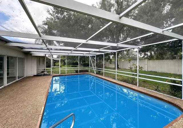 Photo 3 of Single family home for sale at 1093 N Cypress Point Dr, Venice, FL 34293 | MLS# TB8530520 | Listing updated on 2026-07-19