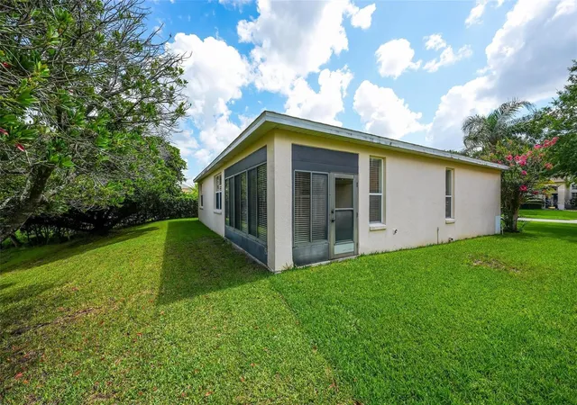 4th image of 2428 Walnut Heights Rd, Apopka, FL 32703 | MLS# O6426315