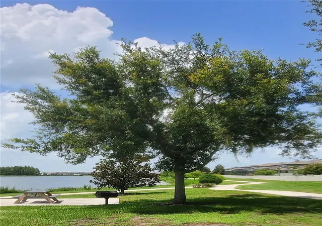 34th image of 18892 Ulmus St, Lutz, FL 33558 | MLS# TB8530545