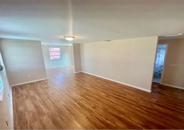 10th image of 1701 Montecito Ave, Deltona, FL 32738 | MLS# O6426332