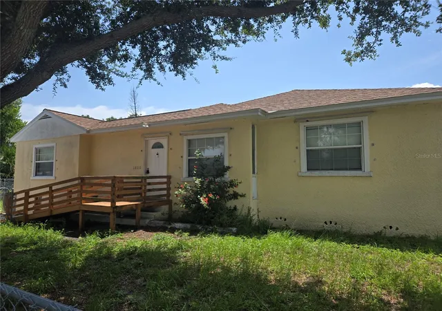 Photo 2 of Single family home for sale at 1800 22nd Avenue S, Saint Petersburg, FL 33712 | MLS# TB8530555 | Listing updated on 2026-08-06