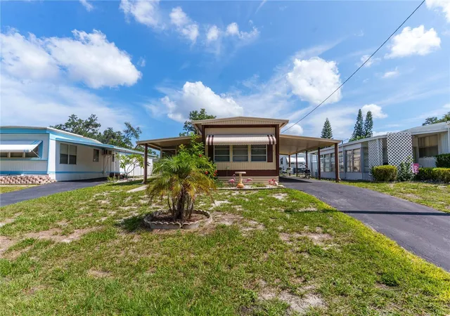 Photo 14 of Manufactured home for sale at 5539 Oak Ridge Ave, New Port Richey, FL 34652 | MLS# W7887783 | Listing updated on 2026-08-10