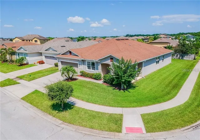 Photo 3 of Single family home for sale at 1501 Angler Ave, Kissimmee, FL 34746 | MLS# O6426341 | Listing updated on 2026-08-21