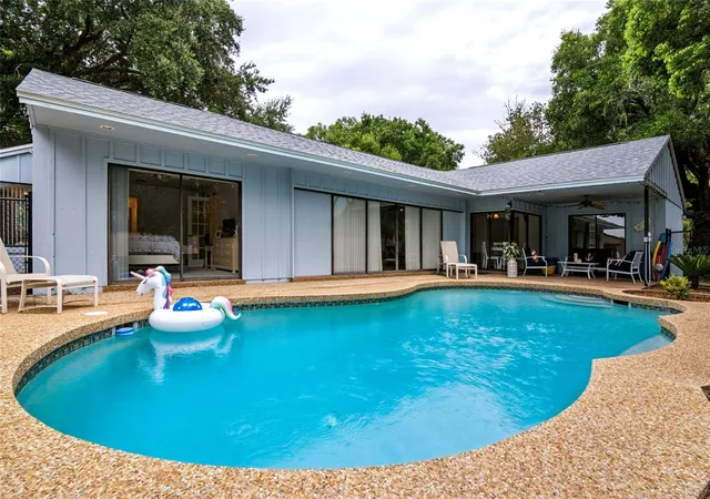 Photo 2 of Single family home for sale at 34007 Sabal Way, Leesburg, FL 34788 | MLS# G5115269 | Listing updated on 2026-08-31