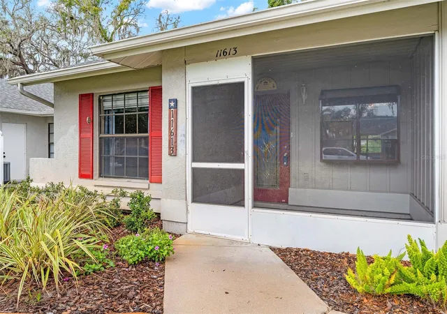 Photo 3 of Single family home for sale at 11613 Pear Tree Dr, New Port Richey, FL 34654 | MLS# W7887786 | Listing updated on 2026-10-01