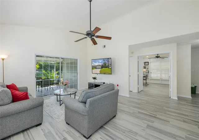 Photo 5 of Single family home for sale at 4242 Northampton Dr, New Port Richey, FL 34653 | MLS# W7887787 | Listing updated on 2026-08-30