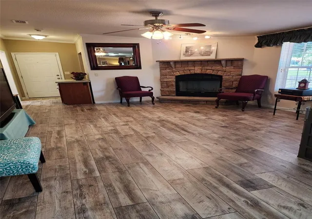 Photo 3 of Single family home for sale at 1722 Evergreen St, Kissimmee, FL 34746 | MLS# O6426368 | Listing updated on 2026-09-06