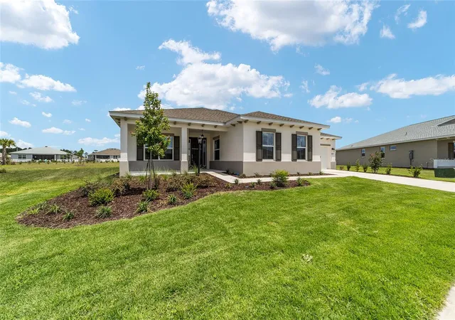 Photo 1 of Single family home for sale at 10673 Sw 102nd Lane, Ocala, FL 34481 | MLS# OM728759 | Listing updated on 2026-07-21