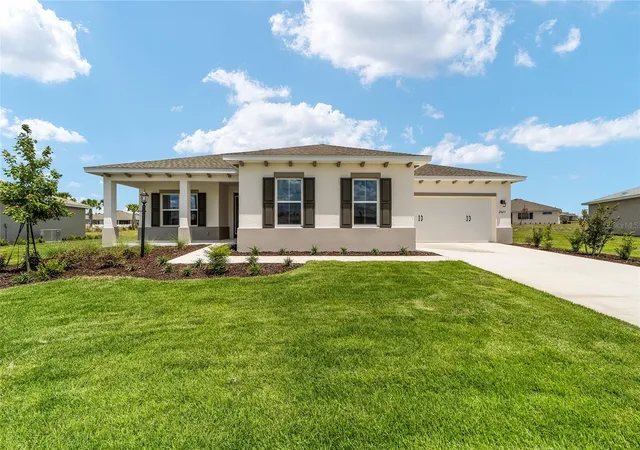 Photo 3 of Single family home for sale at 10673 Sw 102nd Lane, Ocala, FL 34481 | MLS# OM728759 | Listing updated on 2026-07-21