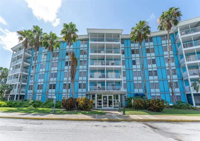 Condo for sale at 3315 58th Avenue S #416, Saint Petersburg, FL 33712 | MLS# A4700447