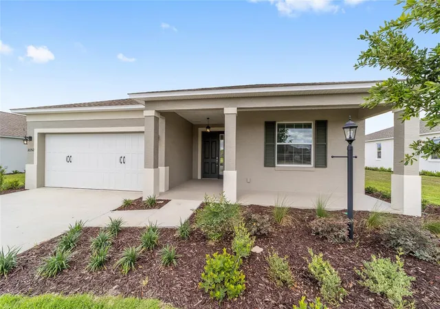 Photo 4 of Single family home for sale at 10352 SW 107th Court, Ocala, FL 34481 | MLS# OM728760 | Listing updated on 2026-07-21