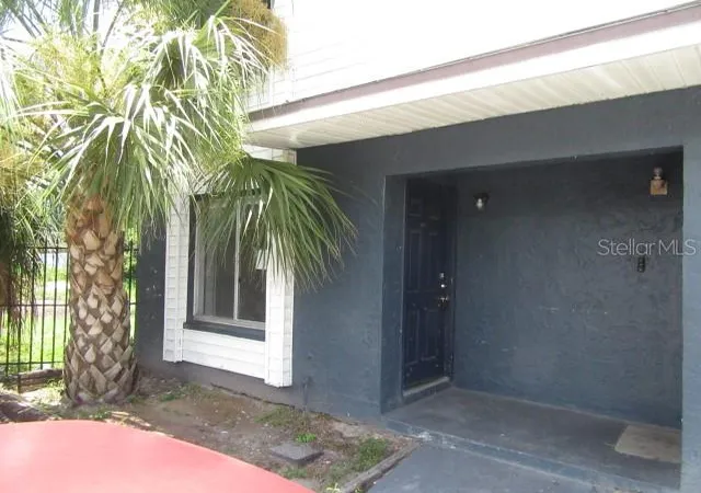 Townhouse for sale at 13042 Londondary Pl, TAMPA, FL 33612 | MLS# TB8530611