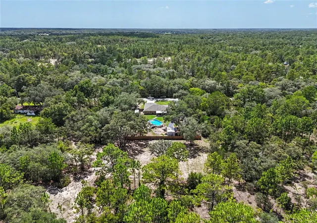 Photo 3 of Single family home for sale at 4171 SW Shasta Ct, Dunnellon, FL 34431 | MLS# TB8530612 | Listing updated on 2026-08-27