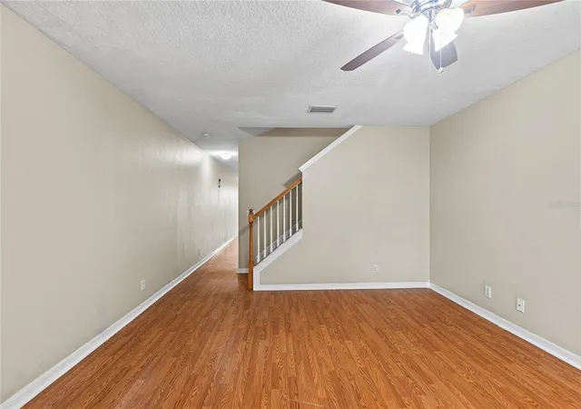5th image of 216 Dragons Fire Pl, Valrico, FL 33594 | MLS# TB8530628